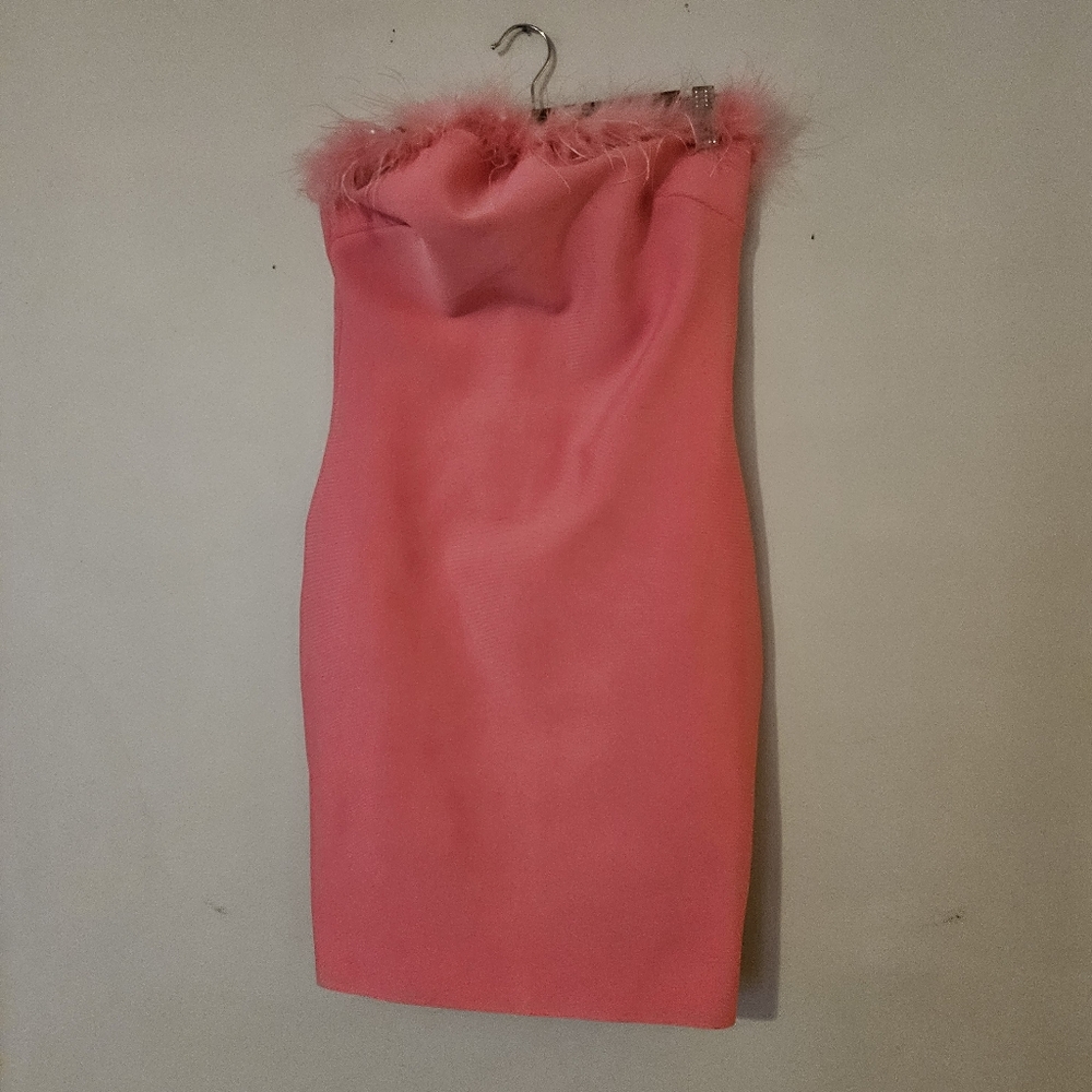 Pink Bodycon Bandage Mini Dress Feather Top Bubblegum Pink Barbie Sz S Strapless